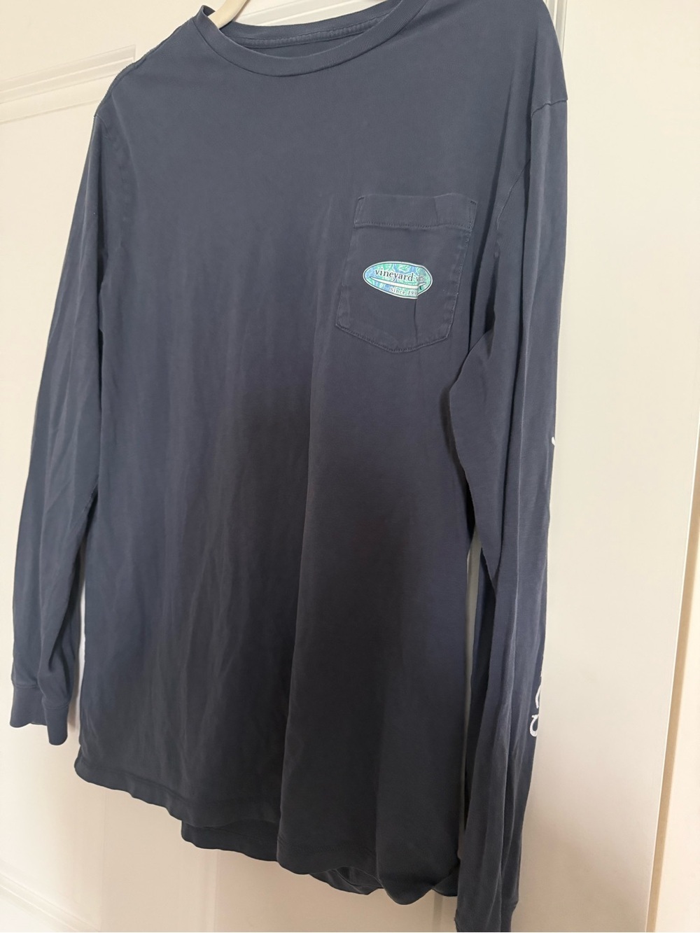 Vineyard Vines Long Sleeve Pocket Tee - Navy - Medium - Picture 2 of 6